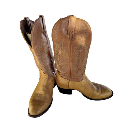 Disney Christmas 2025 Lil Rin Rin Plush Badge Red New